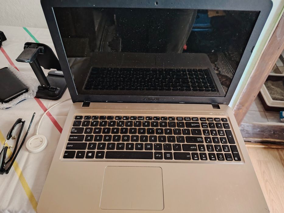 Laptopuri, Asus, Acer, Packard bell