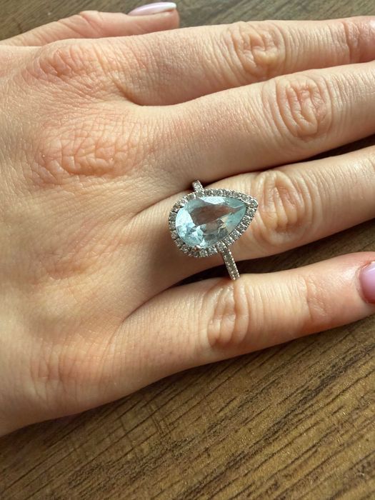 Inel Teilor - Aur Alb 18k, Acvamarin 2.44ct, 42 diamante VS1
