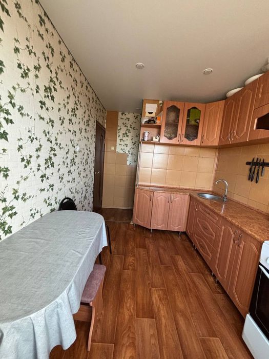 Продам 3 ком кв в 20 мкр