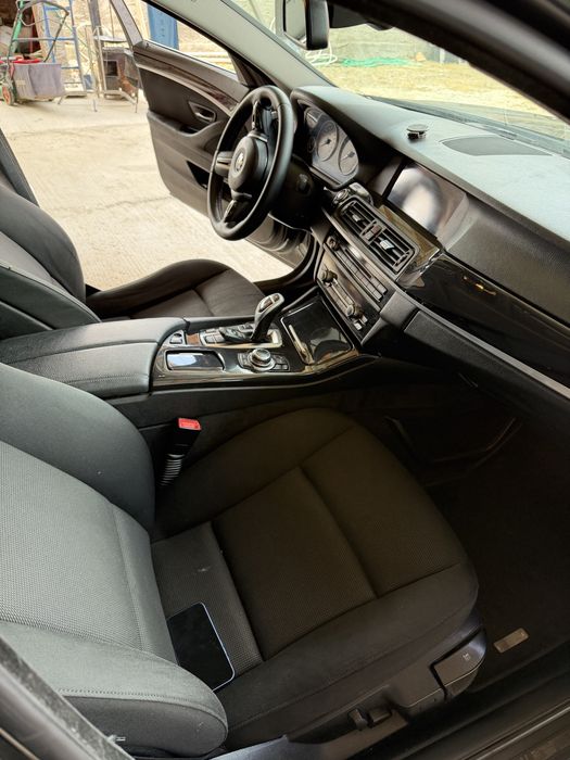 Vând BMW F10, an fabricație 2011, motor N47, cu 285.000 km reali