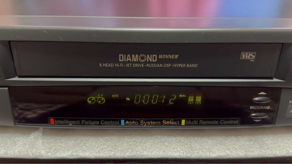 Видеомагнитофон Samsung SVR-600 6-Head Hi-Fi Stereo. Made In Spain!