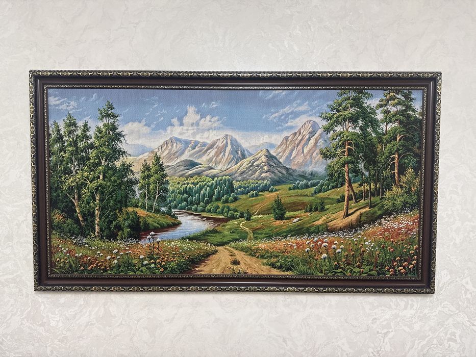 Продам большую картину в раме