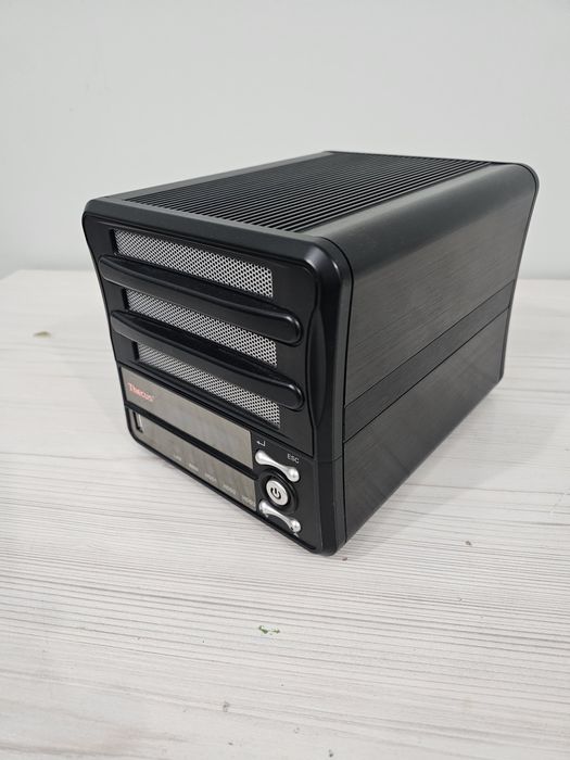 NAS Thecus N3200Pro