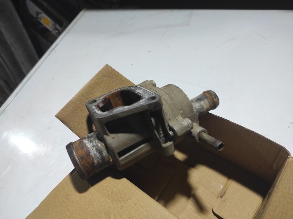 Термостат ваз гранта ,Веста