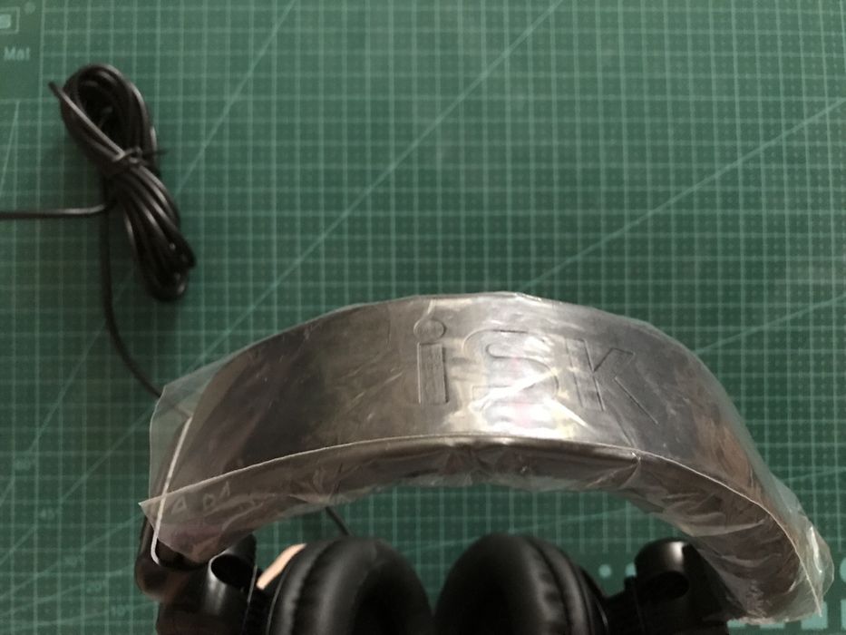 Мониторные наушники isk