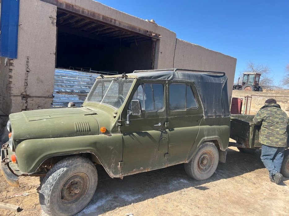 Уаз сатылады с тележкой