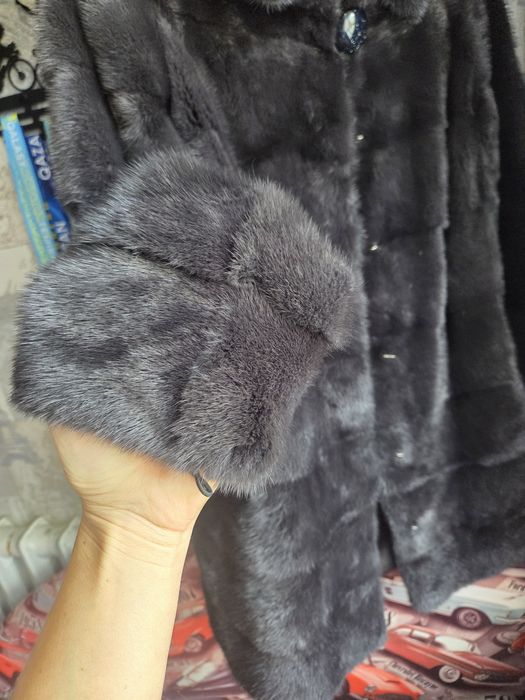 Продаю норковую шубу