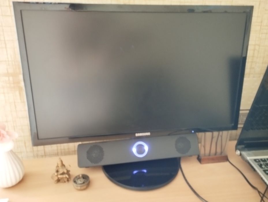 Монитор Samsung 22
