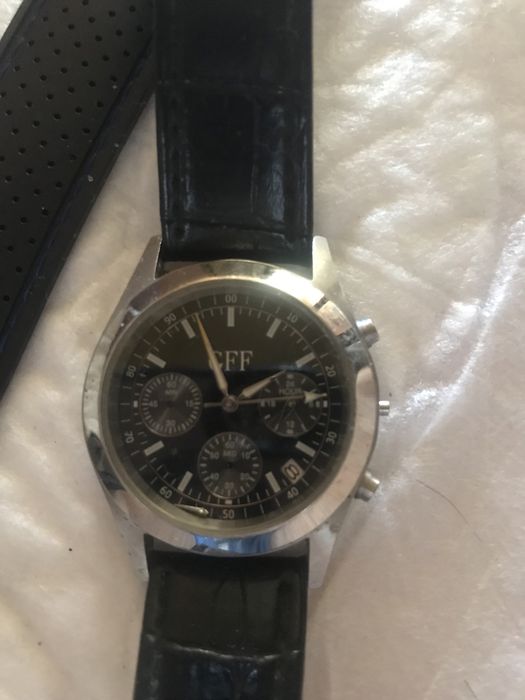 Продавам часовници имам над 23 вида