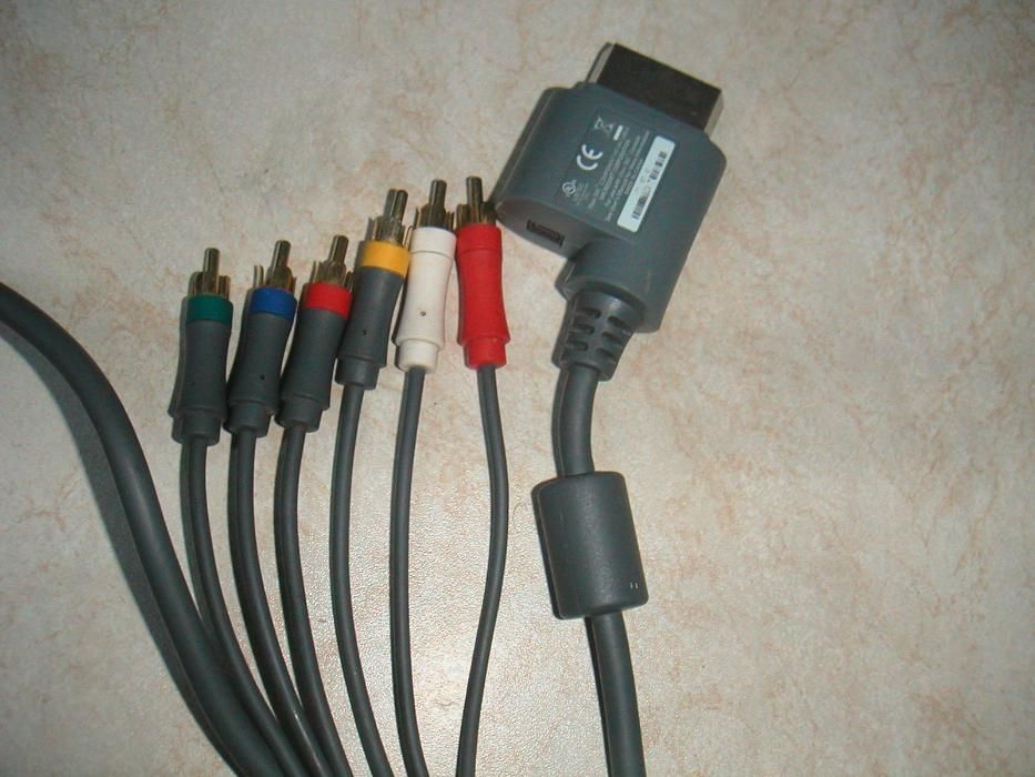 Cablu Component AV/HD cu 6 RCA Xbox 360 si Xbox Slim
