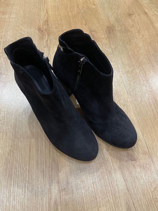 Дамски боти от естествен велур 38 номер