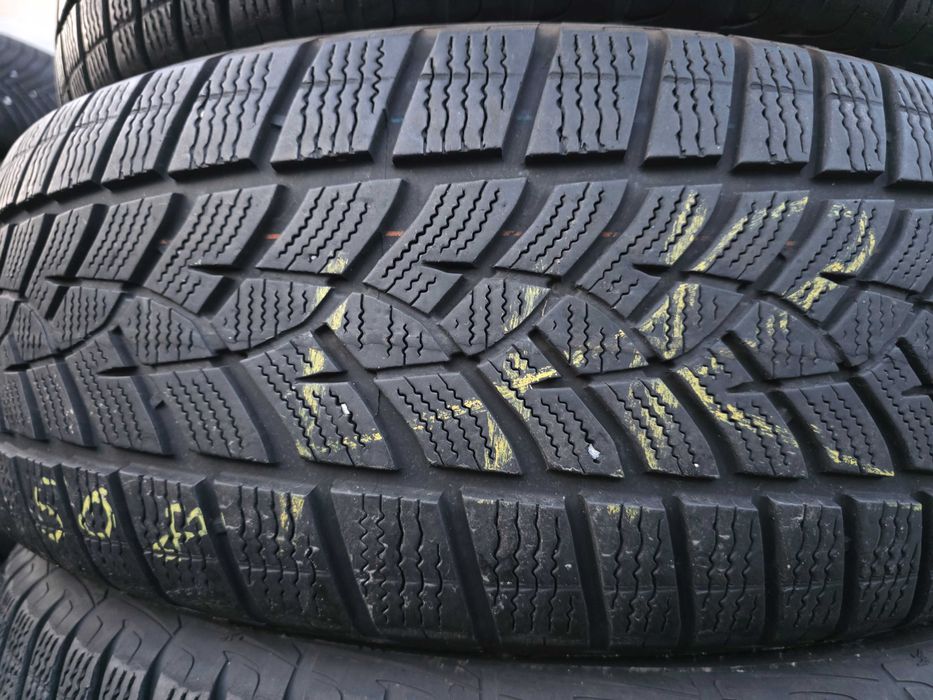 4бр Зимни гуми 225 60 18 - Goodyear