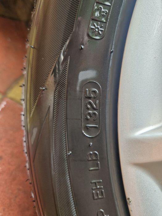 Jante aliaj ușor originale Skoda  5x100 cu anvelope dot 2025