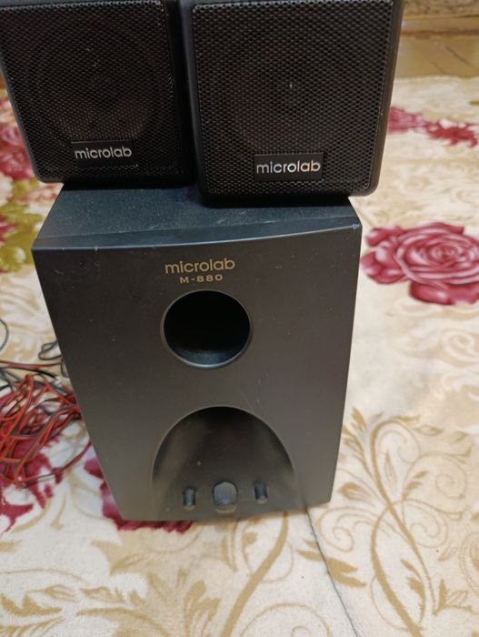 Продам сабвуфер с колонками от компьютера
