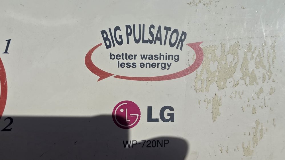 Полуавтомат стиралка рабочий 7кг LG