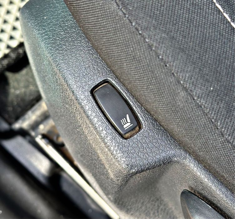 Renault Sandero/автомат/2015г