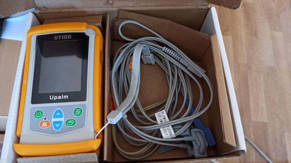 Пулсоксиметър UT100