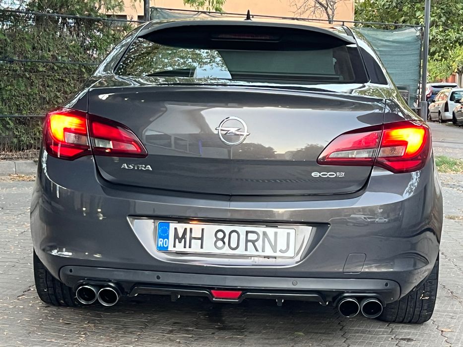 Opel Astra J Sedan Facelift | 2014 | 1.7 CDTI 167 CP | WEBASTO | Piele Maro | Full CustomPreț: 5.999 € Negociabil (mașină personală)