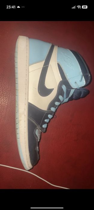 Jordan 1 high university blue.