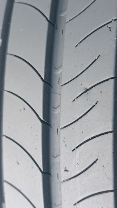 215/60/16 Michelin