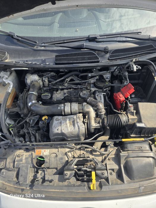 0445110489  injector ford fiesta mk 7 1.5 1.6 tdci euro 5 ugjc