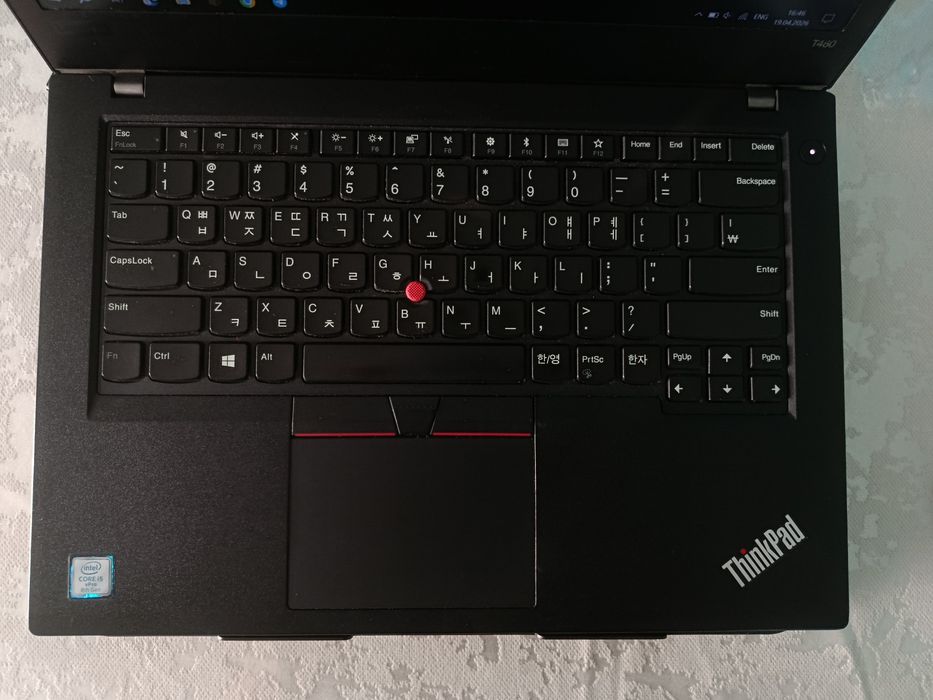 Noutbook ideal holatda sotiladi!