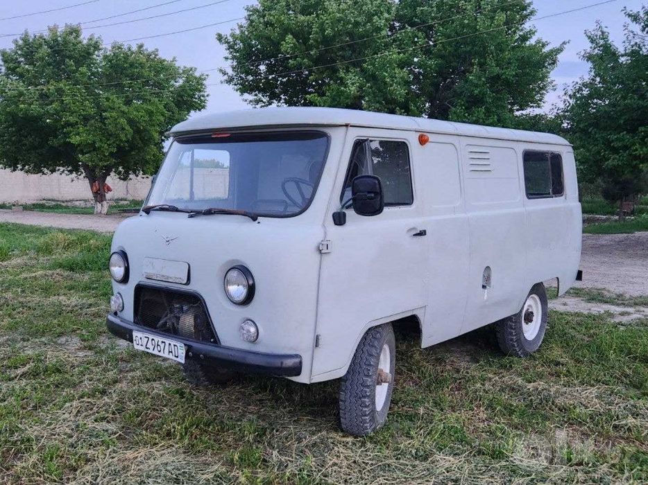Zavod haloatidagi  UAZ Buxanka
