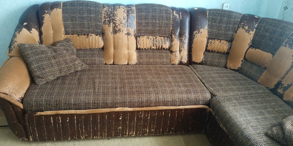 Продам мягкий уголок