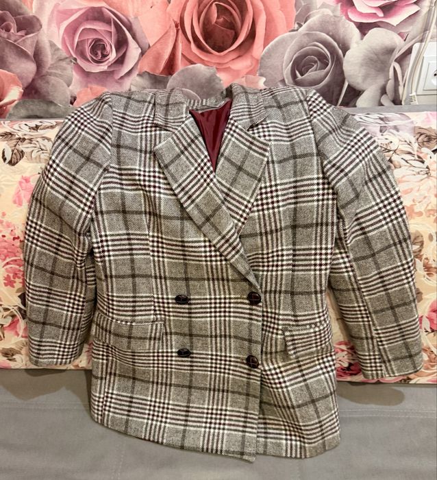 Пиджак теплый в клетку