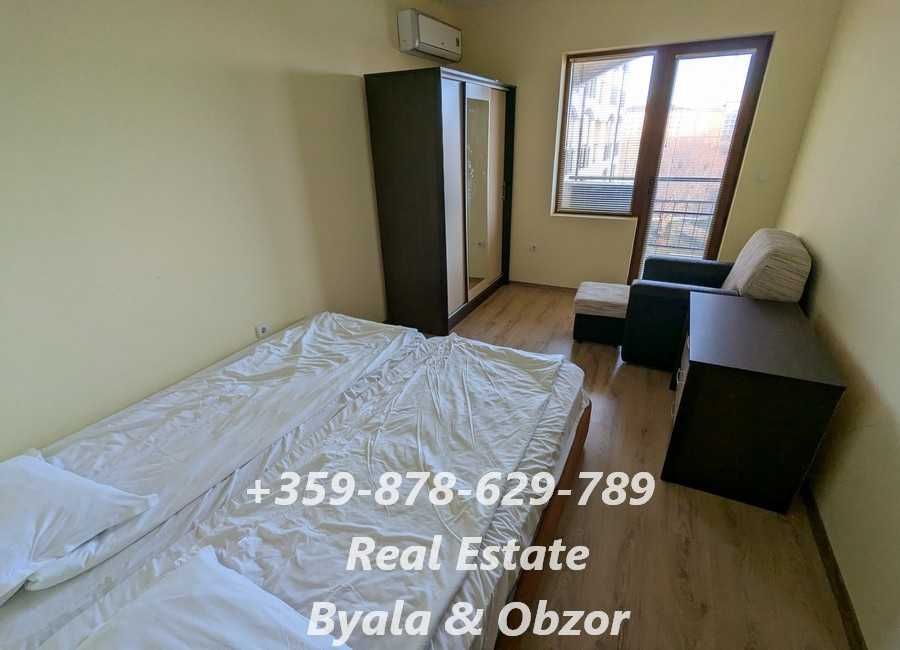 Тристаен апартамент с морска гледка + паркоместо в подземен гараж