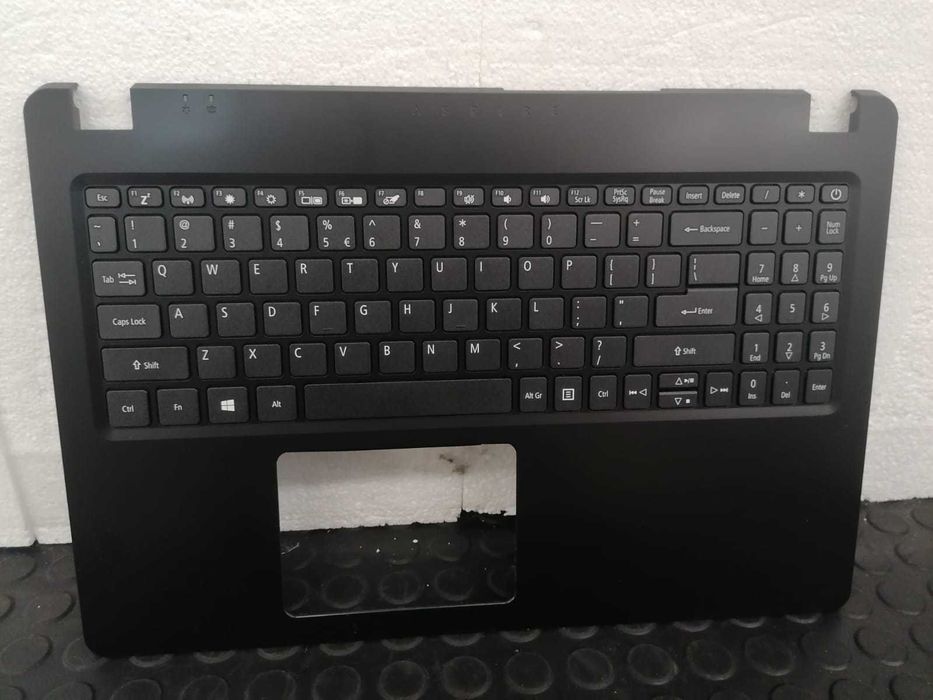 Carcasa , tastatura laptop Acer Aspire 3 N19C1,  6B.HF8N2.001 / N2