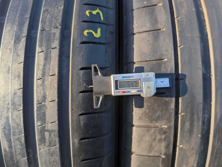 SET 4 Anvelope Vara 285/40 R22 + 325/35 R22 YOKOHAMA Advan Sport V107 MO1 - ZR (Mercedes GLE Original)