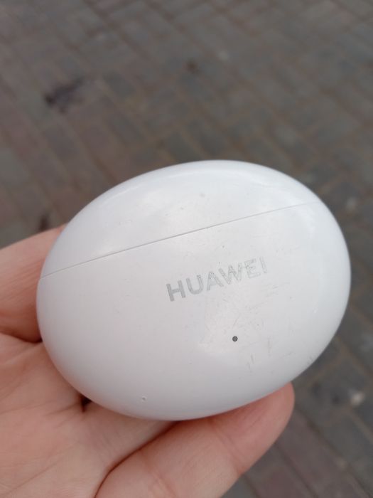 Беспроводные наушники