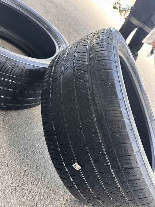 Brigestone Alenza 275/45 r20