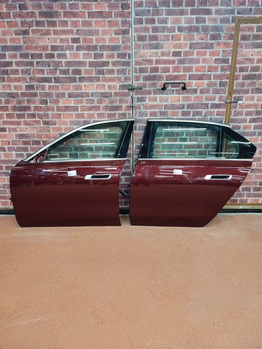 Usa stanga Bmw Seria 7 G70 fata spate