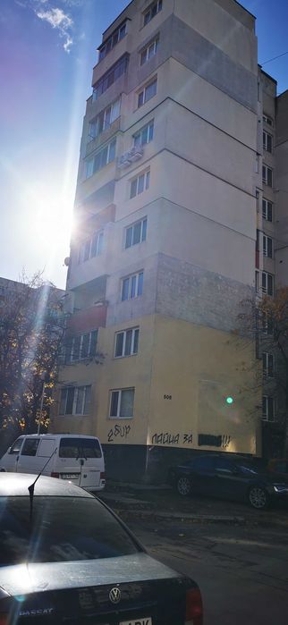 Продава се Тристаен апартамент в София, Овча купел 1 - 90 кв.м за 2223 €/кв.м - Снимка #1