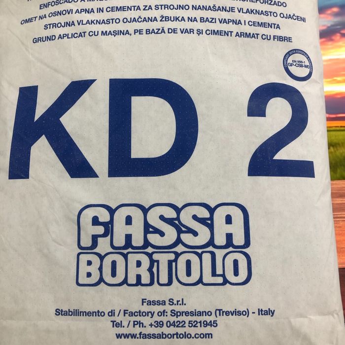 Tencuiala mecanizata KD2