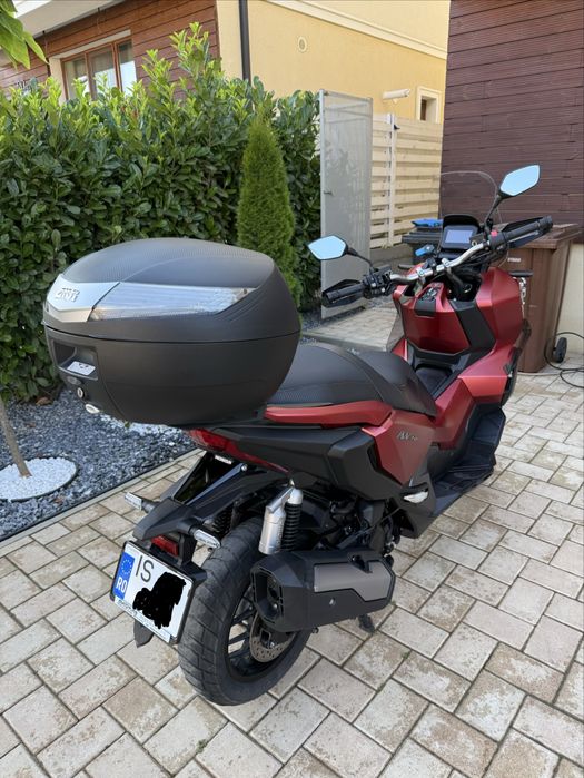Maxi Scuter Honda ADV350