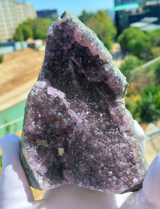 Друза. Кристалл. Аметист. .