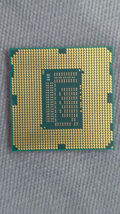 Процессор Intel Xeon E3-1230 v2 (аналог i7-3770, LGA 1155)