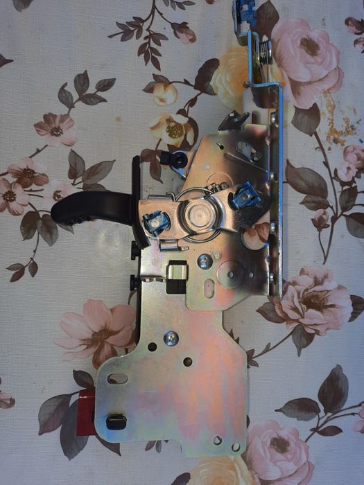 Incuietoare usa dreapta spate Citroen Berlingo , Peugeot Partner