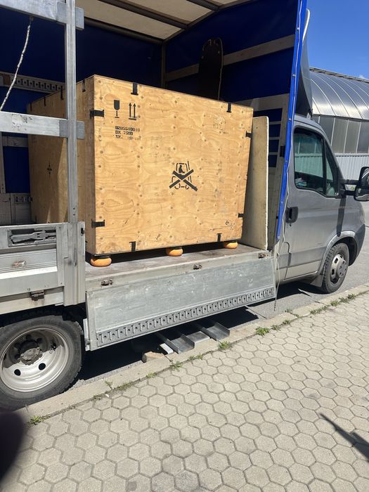 Транспорт с бус София – свободен днес