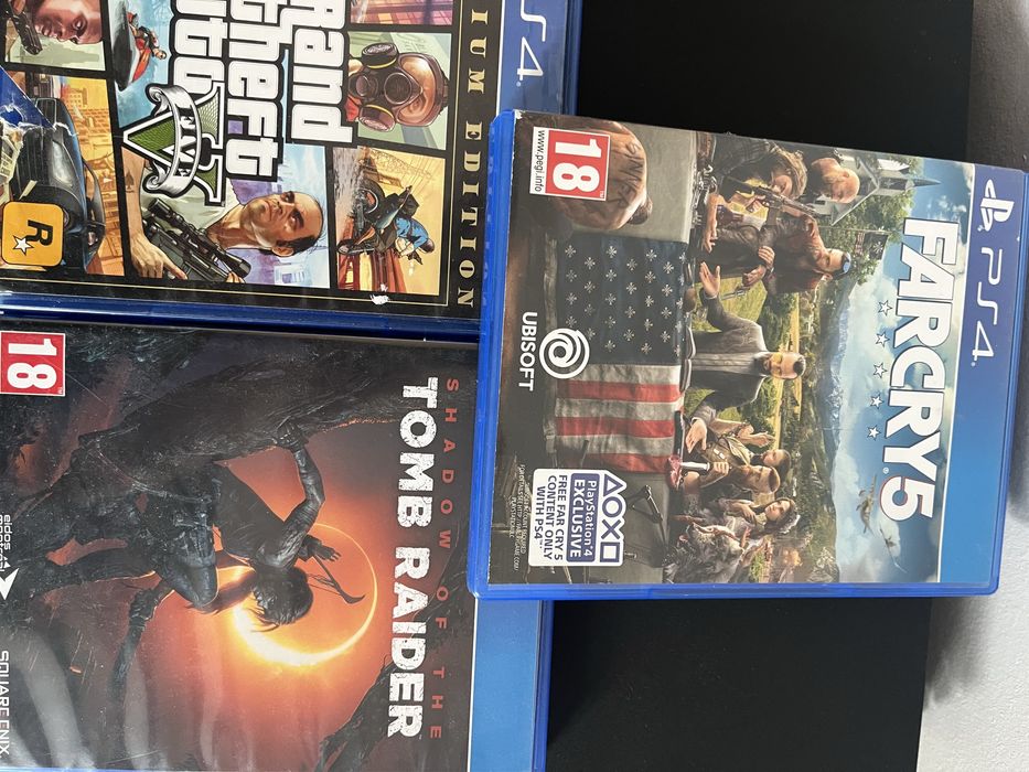 Ps 4 pro jocuri incluse