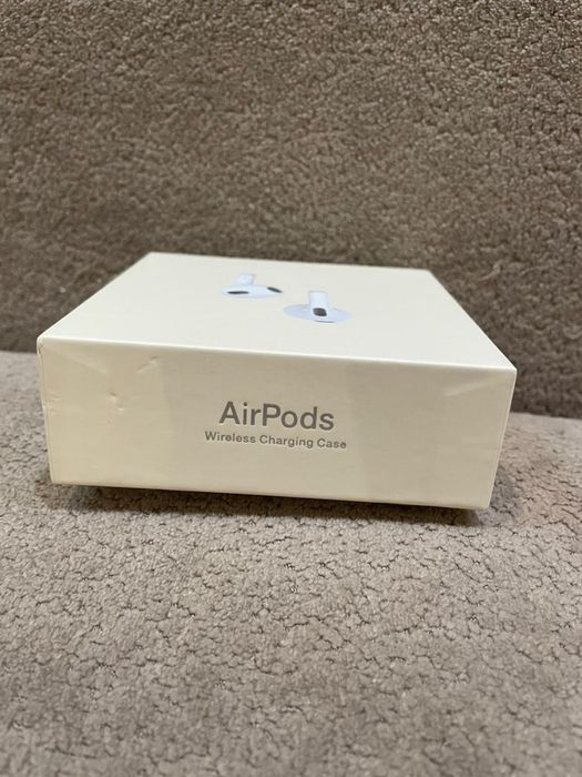 Наушники Apple AirPods 3 with Lightning Charging Case белый