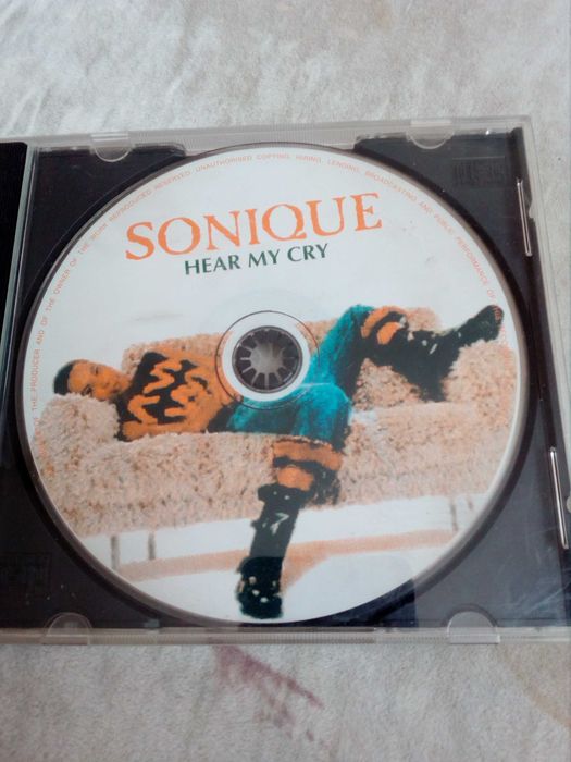 Sonique HEAR MY CRY оригинален диск