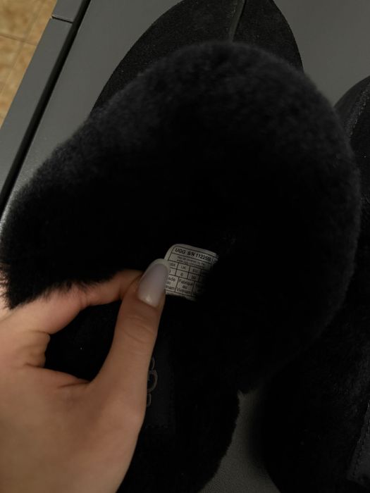 Ugg pentru dama ca si noi