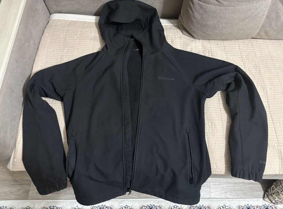 Продам куртку Outventure