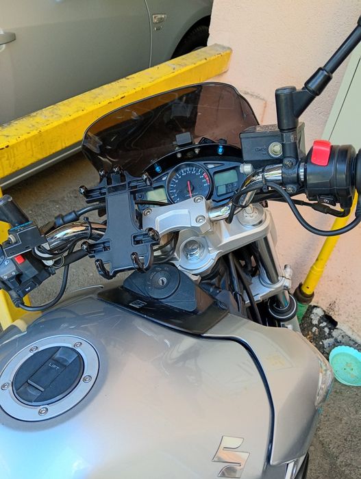 Vand suzuki GSX 600 sau schimb