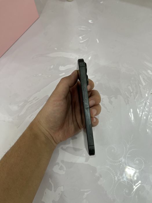 Айфон 15про  срочная продажа