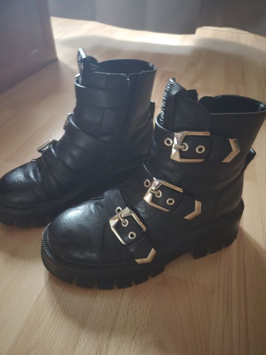 Дамски зимни боти